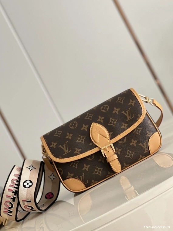 FS CHEAP VUITTON Nano LOUIS Diane 0821